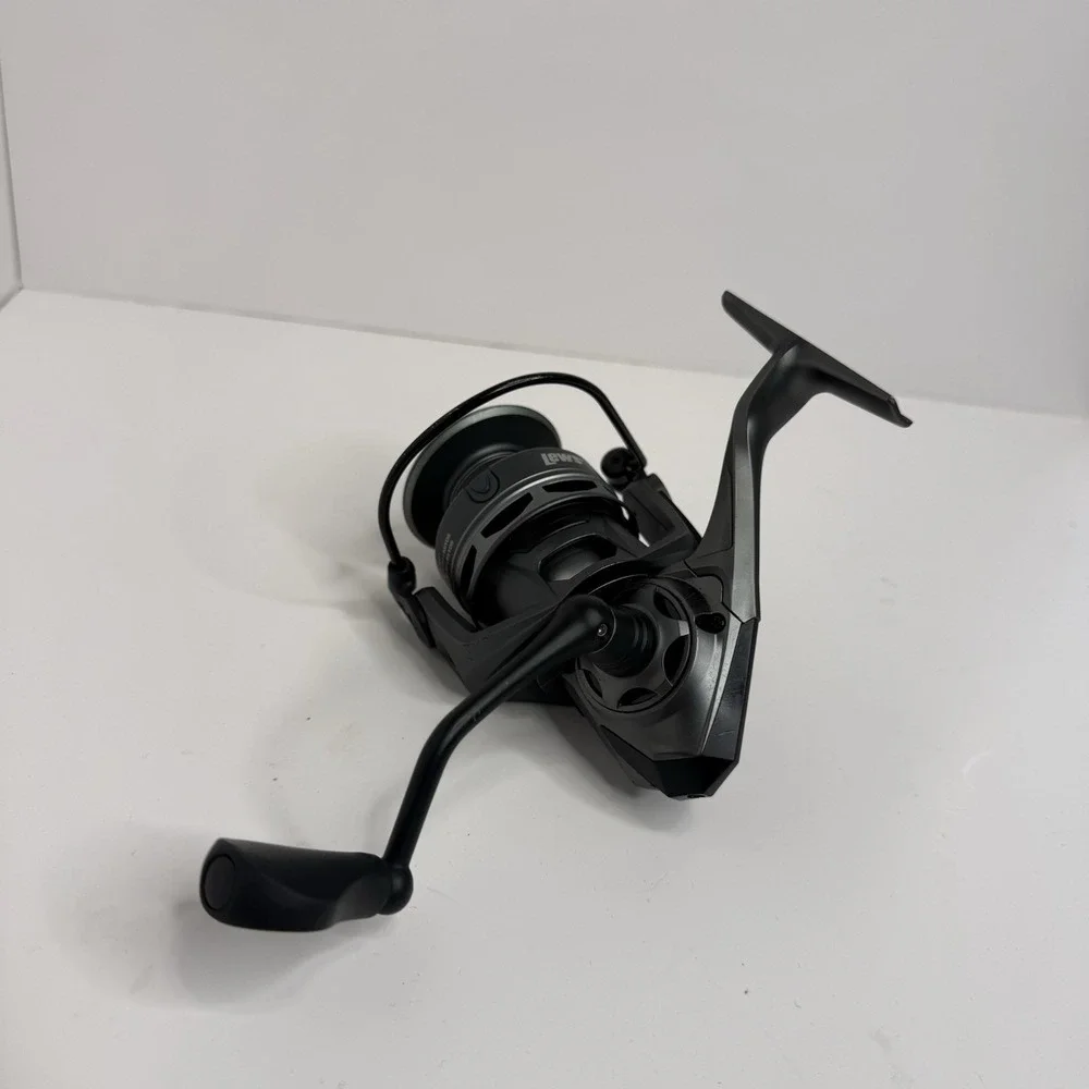 Lews Speed Spinning Reel 6. 2:1 Gear Ratio Left Hand Fishing Reel
